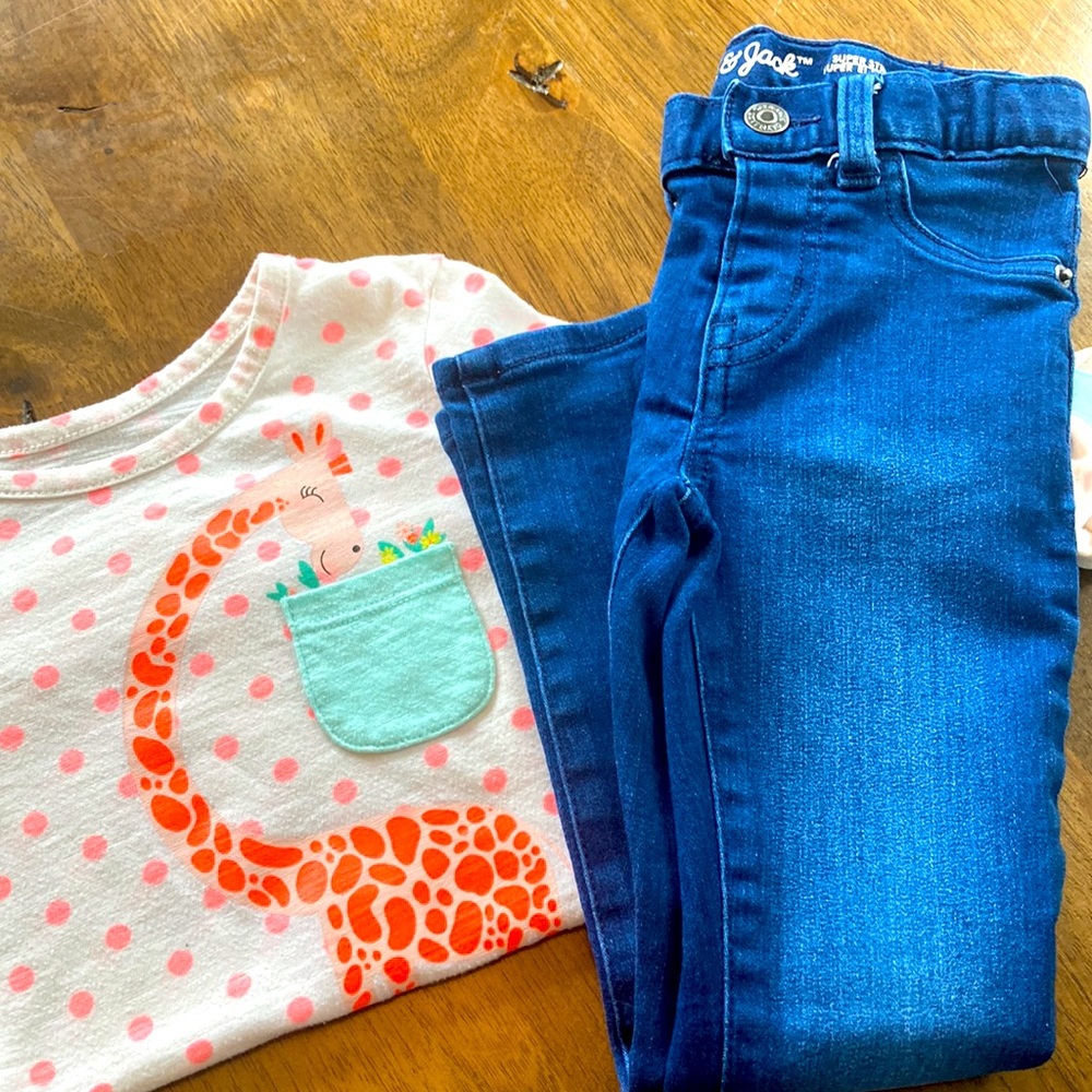 Cat & Jack Outfit - 4T Top and 4T Super Stretch Jeggins